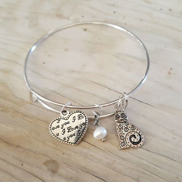 Bracelets by Sandra silver tone adjustable, i love you - Picture 1 of 2
